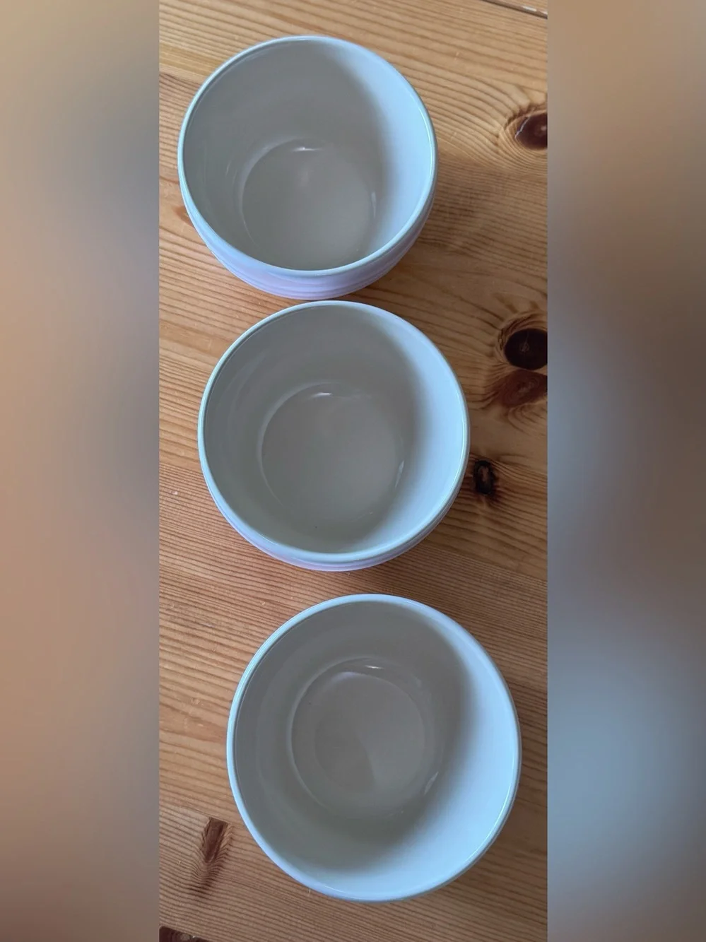 Le Creuset Shell Pink Stoneware Bowl with Cream Interior- Set of 3 (RARE)